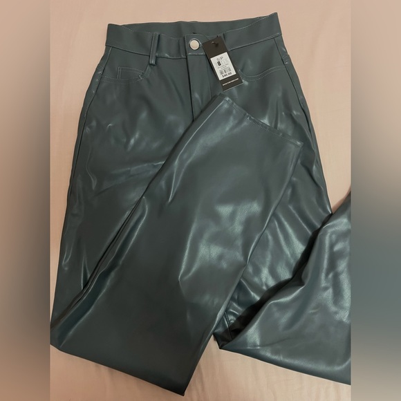 Leather Pants - Picture 3 of 5